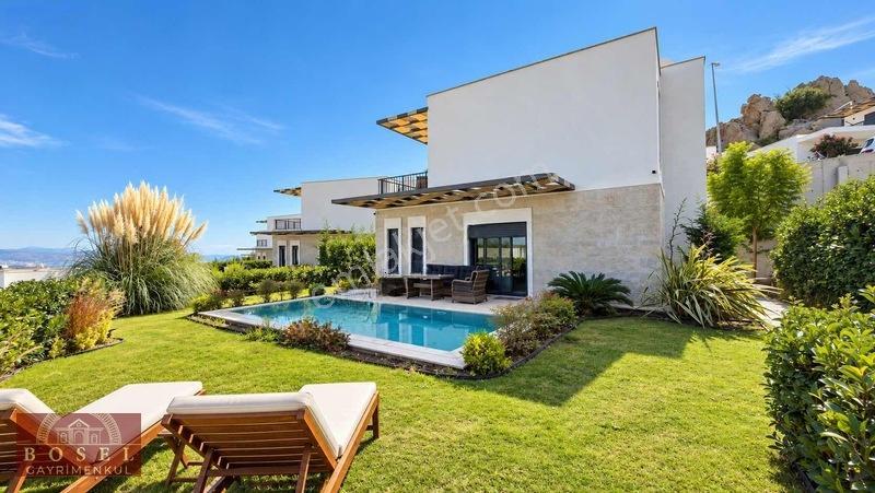 Bodrum Bağla'Da Satılık 3+1 Müstakil Havuzlu Villa