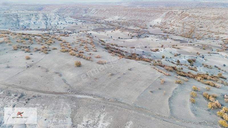 Yeşildere Mahallesinde 2.435 M² Müstakil Tapulu Tarla