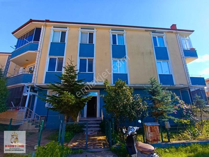 Karasu Yalıda Plaj Merkezde Arakat Kombili 2+1 Daire — fotoğraf 7
