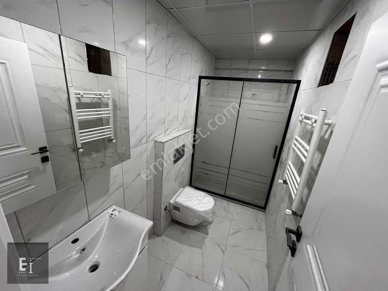 Eray Emlak'tan Satılık Yüksek Giriş 3+1 Ebeveyn Banyolu Daire — fotoğraf 13