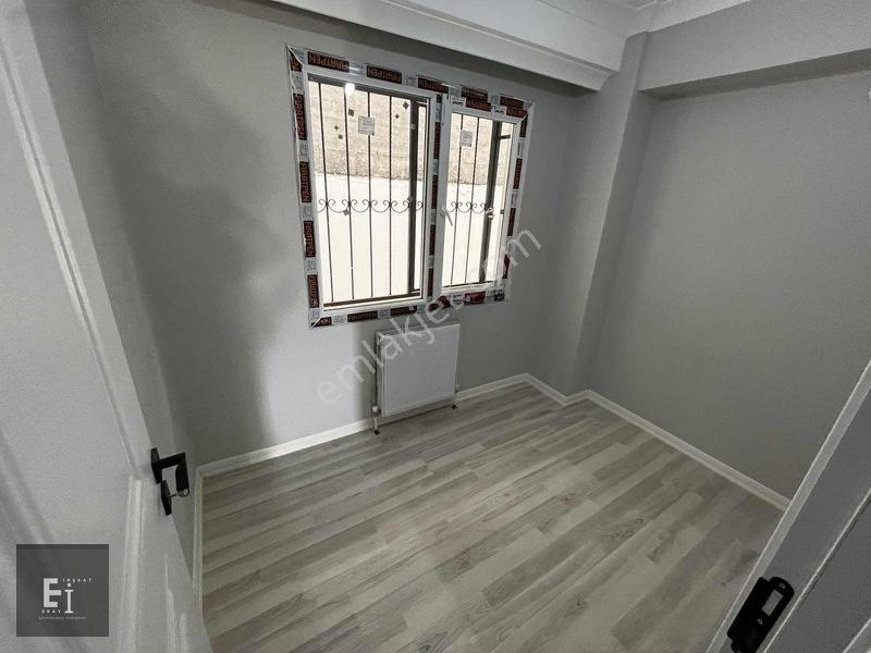 Eray Emlak'tan Satılık Yüksek Giriş 3+1 Ebeveyn Banyolu Daire — fotoğraf 21