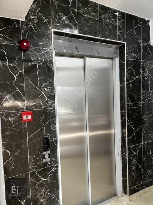 Eray Emlak'tan Satılık Yüksek Giriş 3+1 Ebeveyn Banyolu Daire — fotoğraf 25