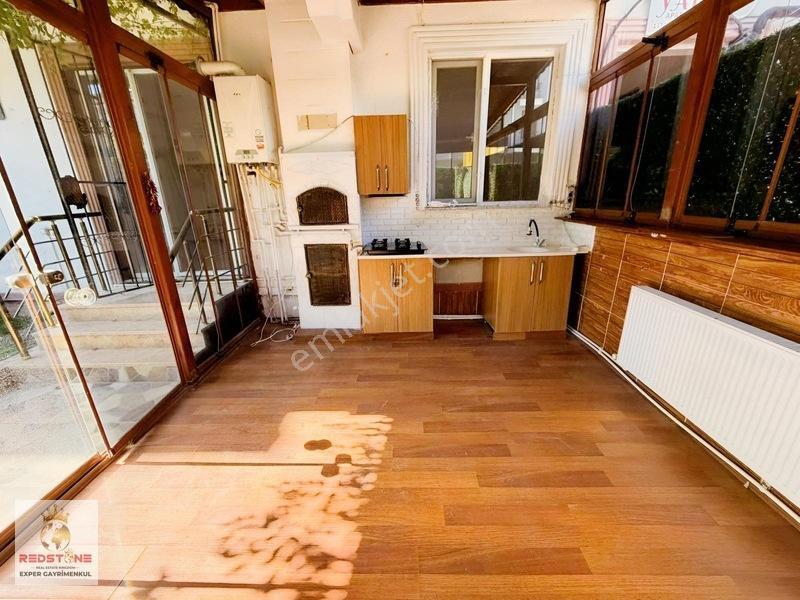 Villa Tadında!!müstakil Girişli Kapalı Veranda Geniş Bahçeli 2+1 — fotoğraf 4