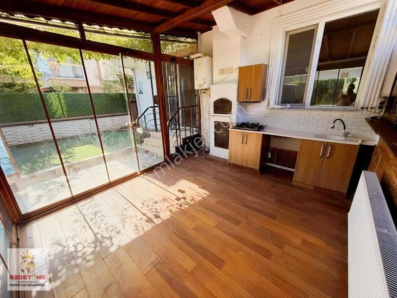 Villa Tadında!!müstakil Girişli Kapalı Veranda Geniş Bahçeli 2+1 — fotoğraf 6