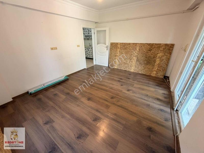 Villa Tadında!!müstakil Girişli Kapalı Veranda Geniş Bahçeli 2+1 — fotoğraf 11