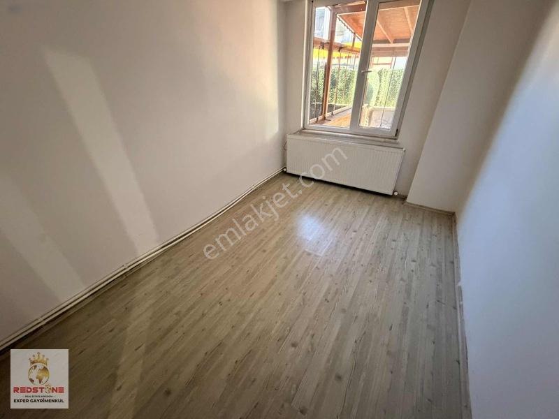 Villa Tadında!!müstakil Girişli Kapalı Veranda Geniş Bahçeli 2+1 — fotoğraf 24