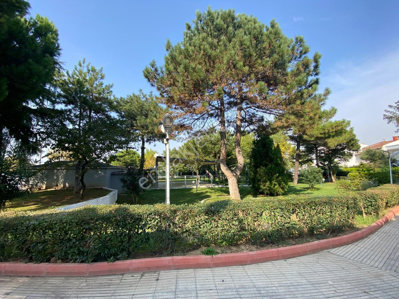 Darıca Bayramoğlu Kastel Tatil Köyü Sitesinde Satılık 2+1 Daire — fotoğraf 35