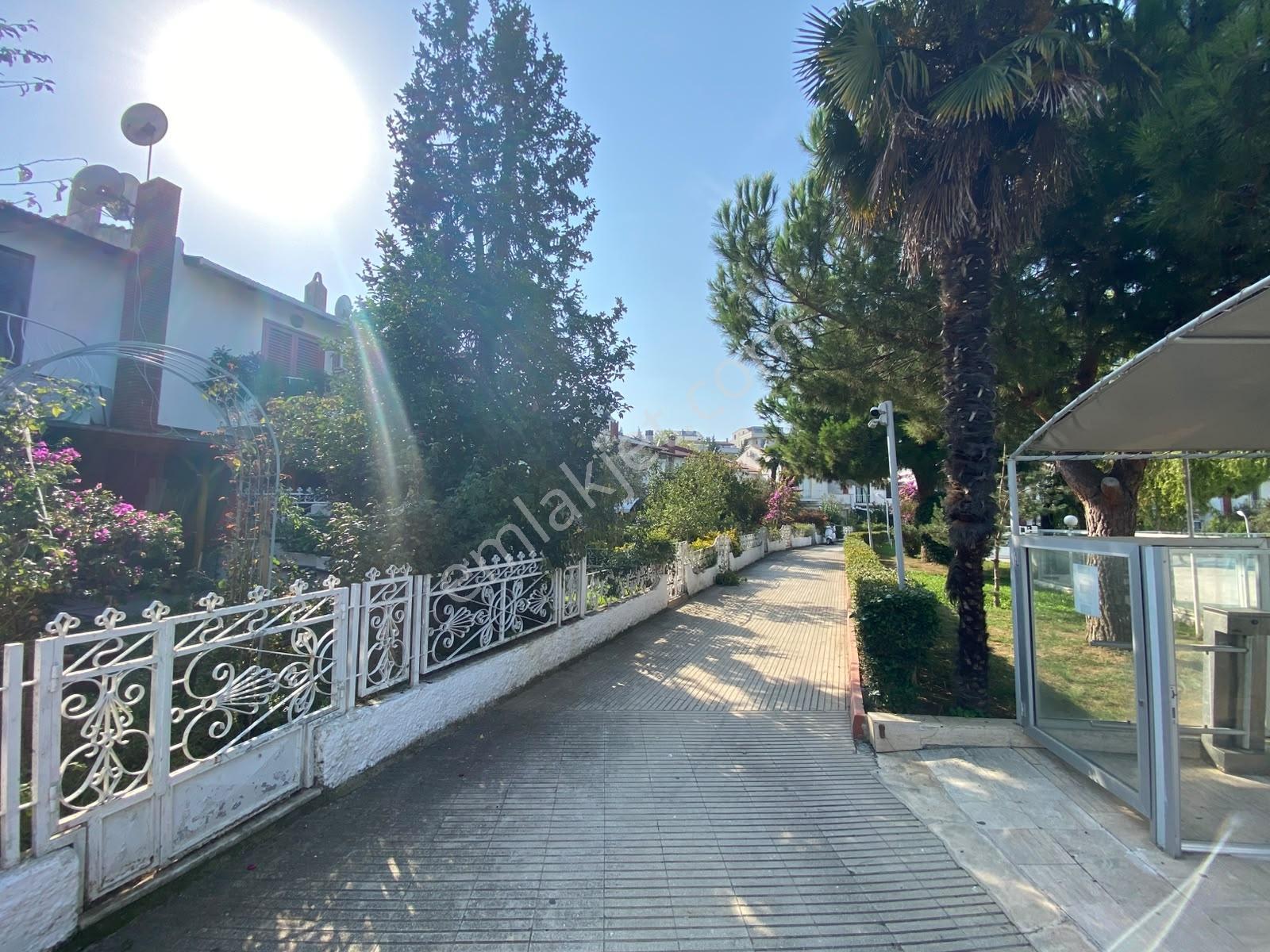 Darıca Bayramoğlu Kastel Tatil Köyü Sitesinde Satılık 2+1 Daire — fotoğraf 36