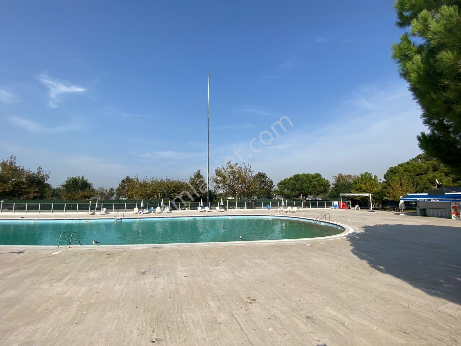 Darıca Bayramoğlu Kastel Tatil Köyü Sitesinde Satılık 2+1 Daire — fotoğraf 38