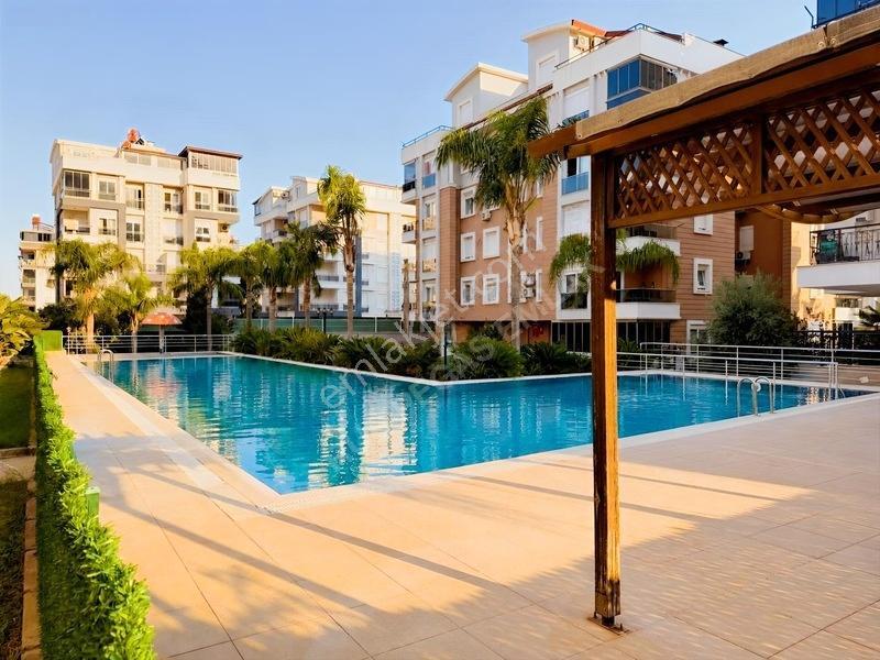Hurma Sitede Havuzlu | Kapalı Otopark 2+1 Katta Daire — fotoğraf 16