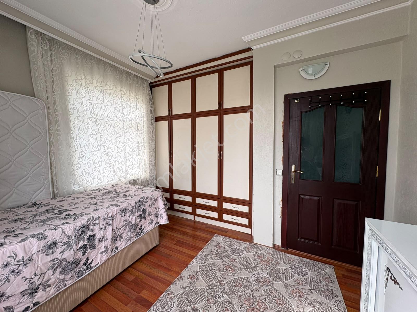 Meram Lalebahçede 630 M² Arsa Paylı Komple Satılık Bina !!! — fotoğraf 10