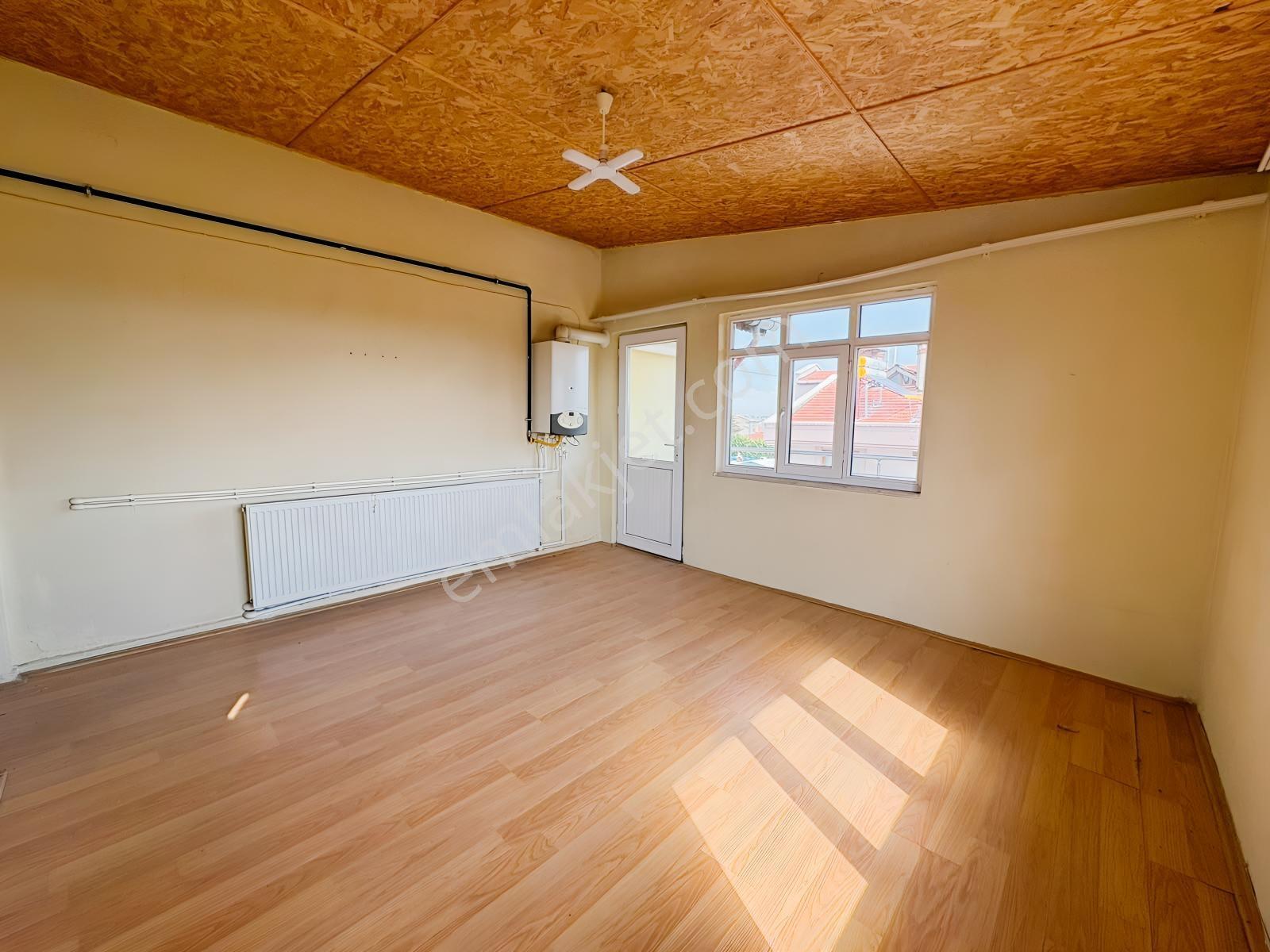 Meram Lalebahçede 630 M² Arsa Paylı Komple Satılık Bina !!! — fotoğraf 17