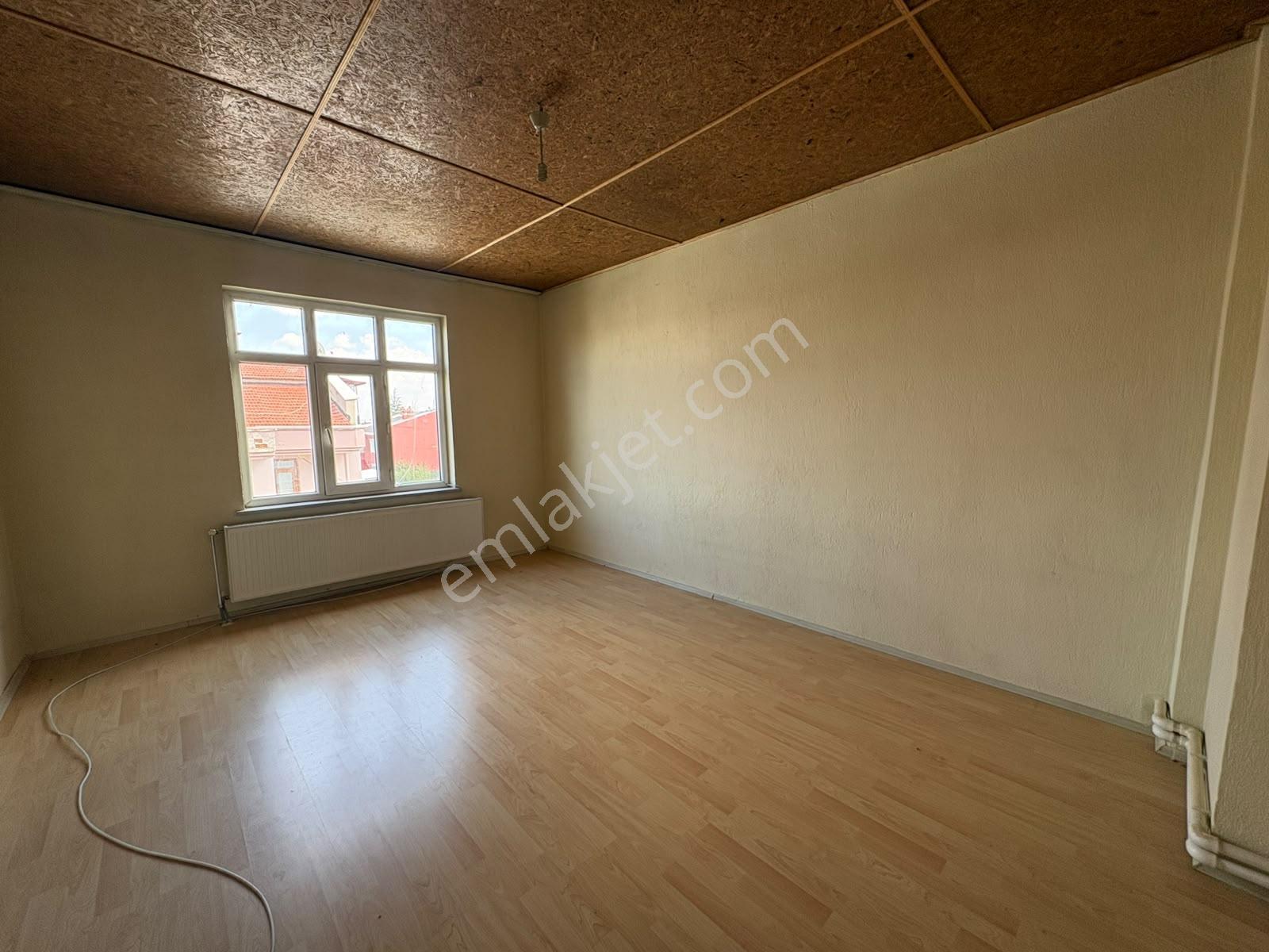 Meram Lalebahçede 630 M² Arsa Paylı Komple Satılık Bina !!! — fotoğraf 22