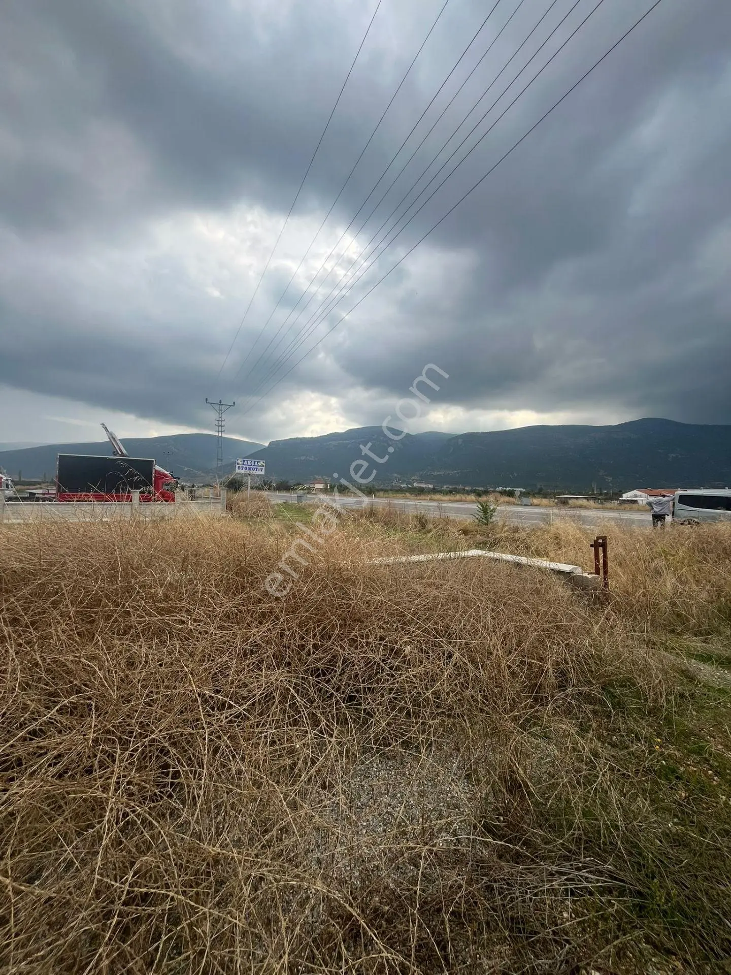 Eva Gayrimenkulden 2800 M² Yeni Antalya Yolu Üzeri Ticari İmarlı Fırsat Arsa Satışta! — fotoğraf 2