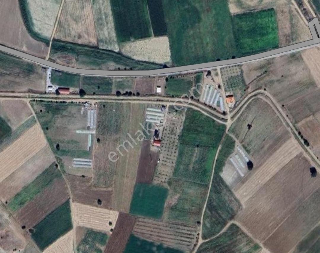 Asfalt Yola Cepheli Köy Yerleşimlerine Yakın Yatırımlık Tarla — fotoğraf 12