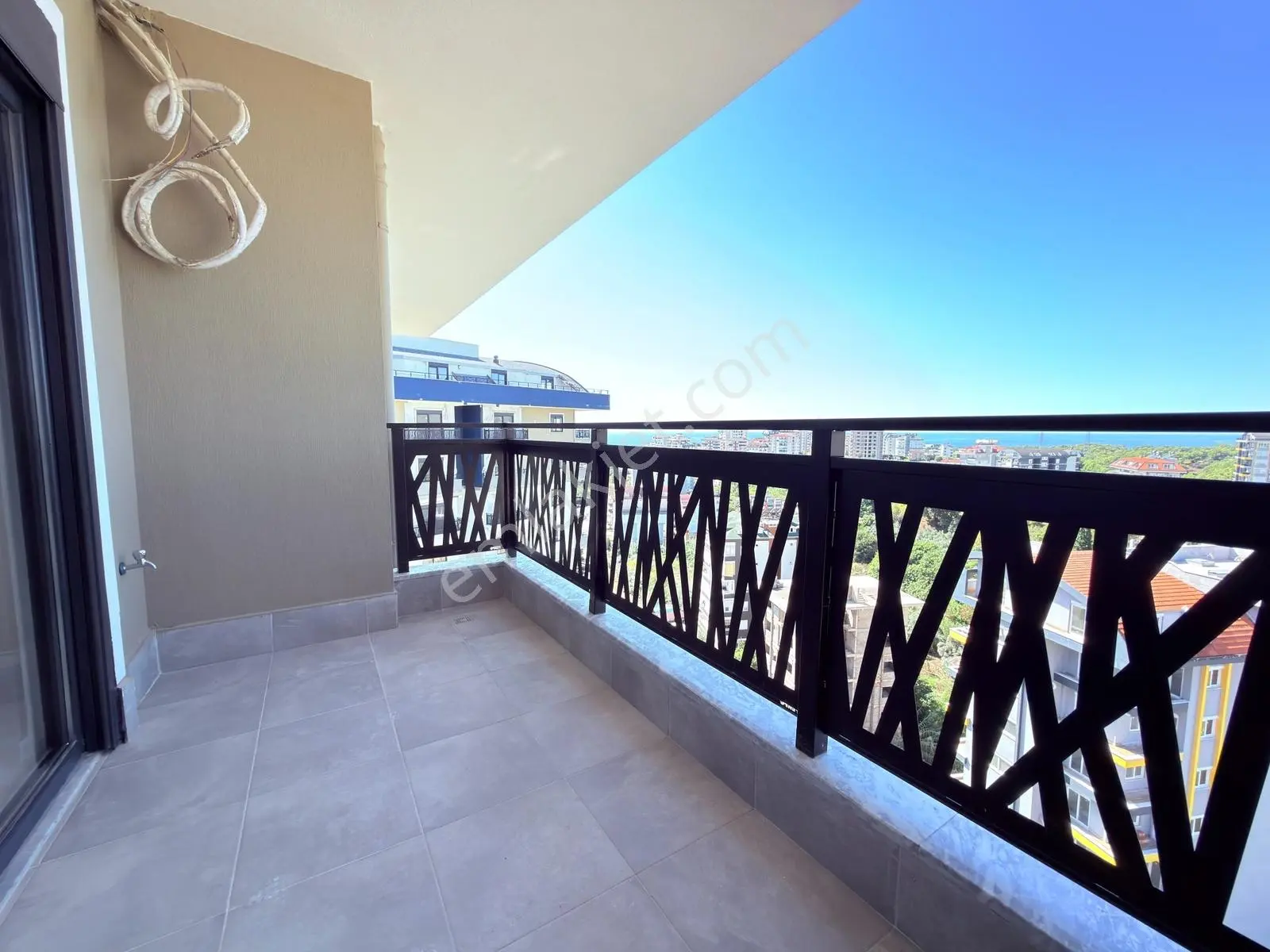 Alanya Avsallarda Geniş Mobilyalı Satılık 4+1 Dubleks Daire — fotoğraf 11