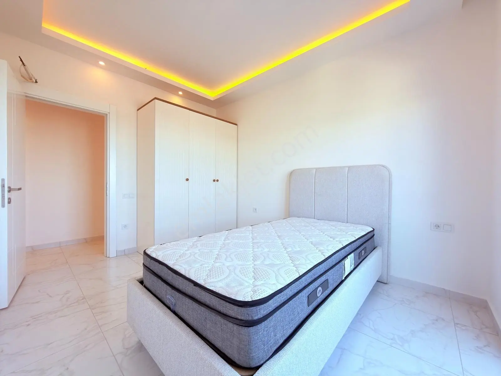 Alanya Avsallarda Geniş Mobilyalı Satılık 4+1 Dubleks Daire — fotoğraf 16