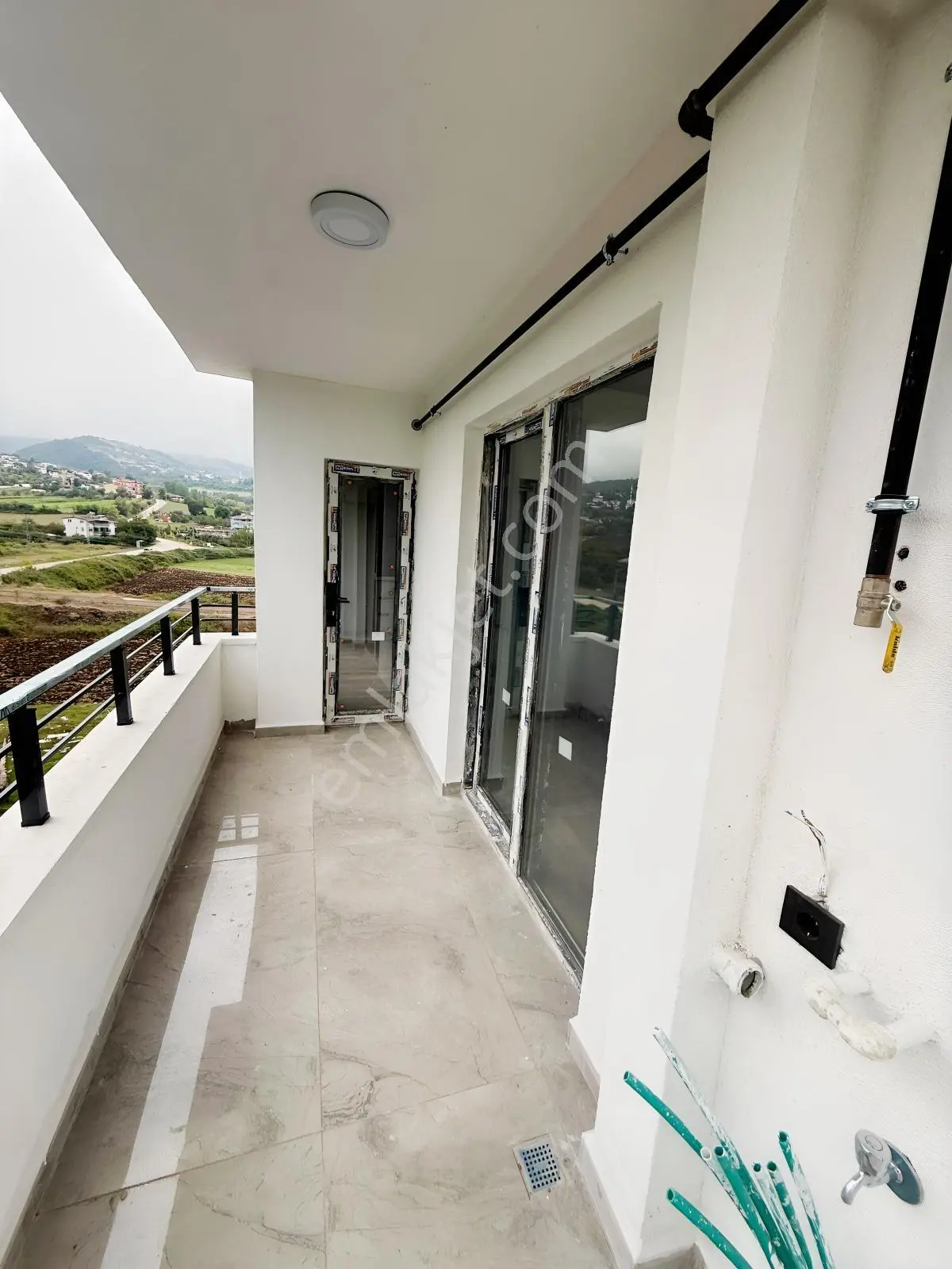 Şehir Hastanesine Komşu Sıfır Yerden Isıtma 1+1 Satılık Daire — fotoğraf 20