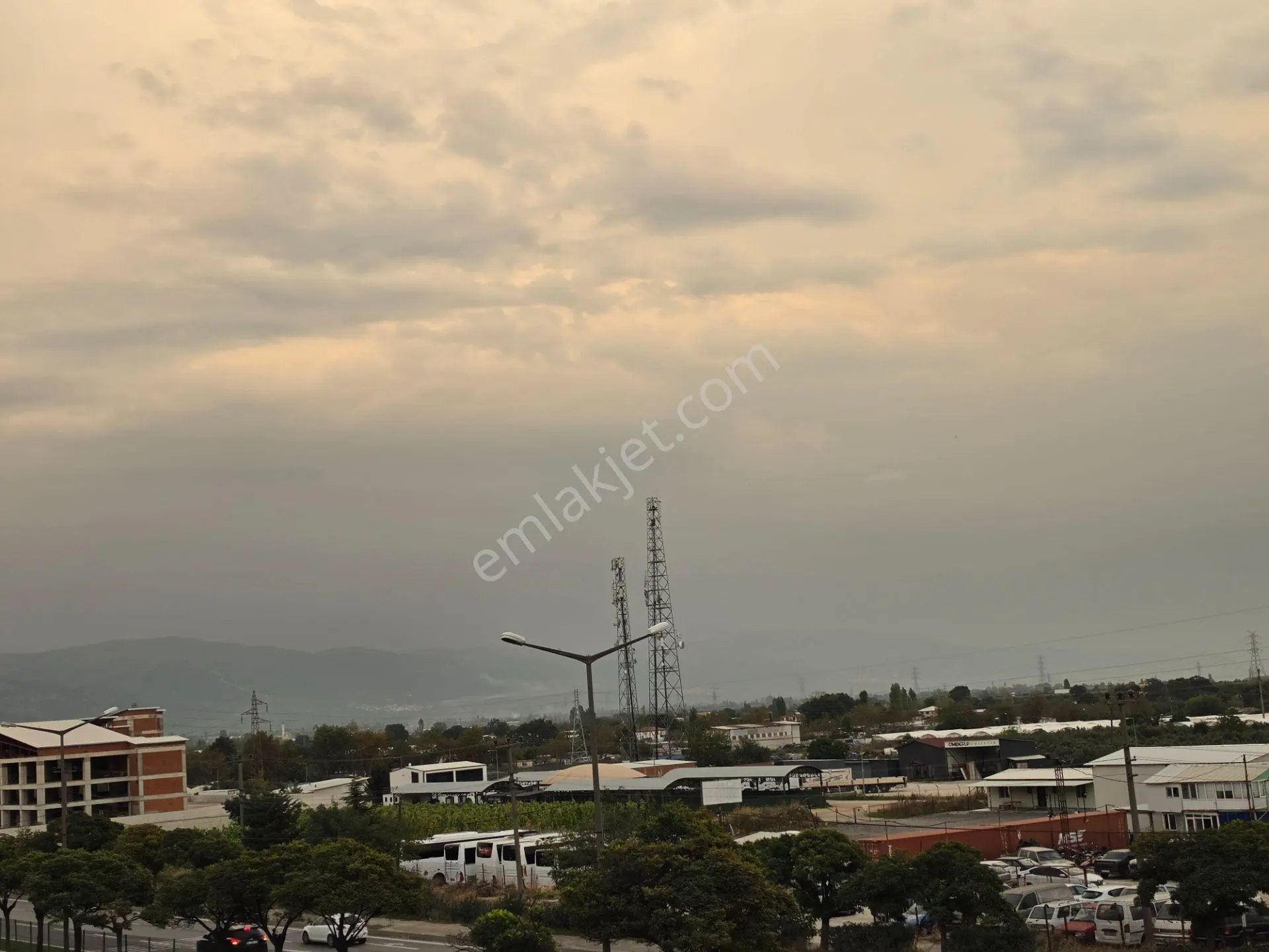 Bursa Emlak Alem-i Hürriyet Arakat 2+1 90m2 Satılık Daire — fotoğraf 13
