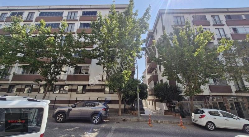 Muhittin Mahallesinde Site İçerisi Satılık 3+1 Daire