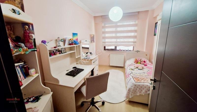 Muhittin Mahallesinde Site İçerisi Satılık 3+1 Daire — fotoğraf 11