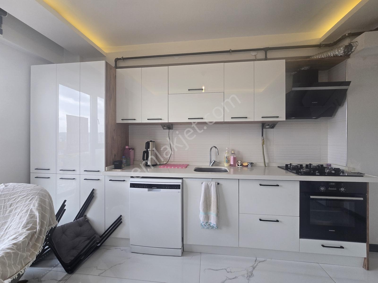 Rw Nest'ten Büyükdere Tramvay Durağı Yanı Lüks Dubleks 3+1 Daire — fotoğraf 6
