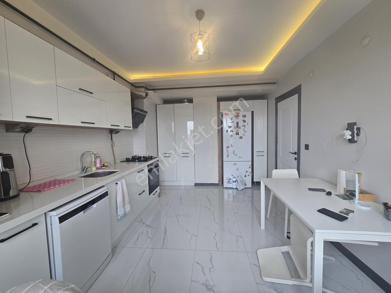 Rw Nest'ten Büyükdere Tramvay Durağı Yanı Lüks Dubleks 3+1 Daire — fotoğraf 7