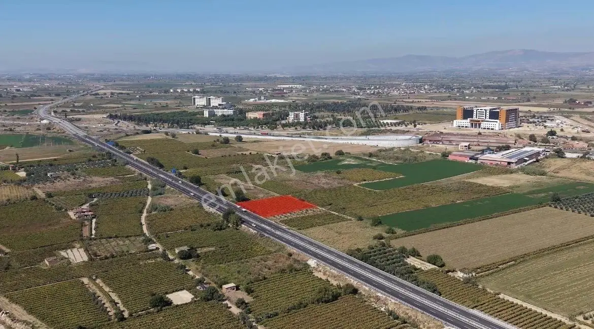 Salihli Denizli Yoluna Sıfır 3052 M² Satılık Bağ — fotoğraf 2