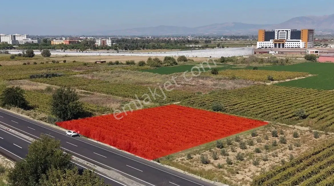 Salihli Denizli Yoluna Sıfır 3052 M² Satılık Bağ — fotoğraf 5