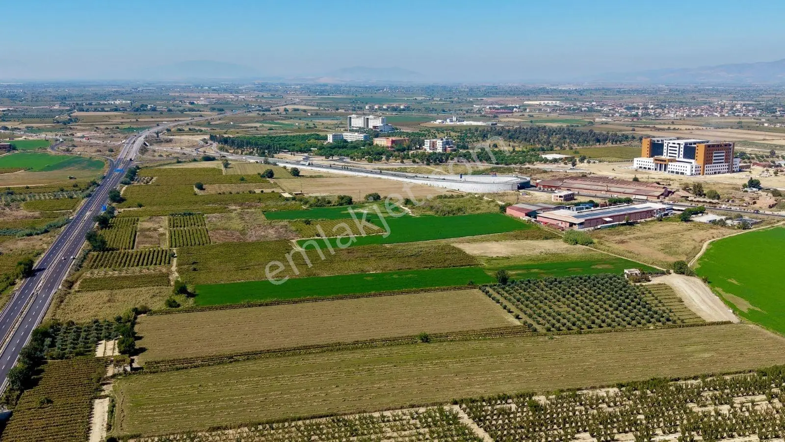 Salihli Denizli Yoluna Sıfır 3052 M² Satılık Bağ — fotoğraf 11