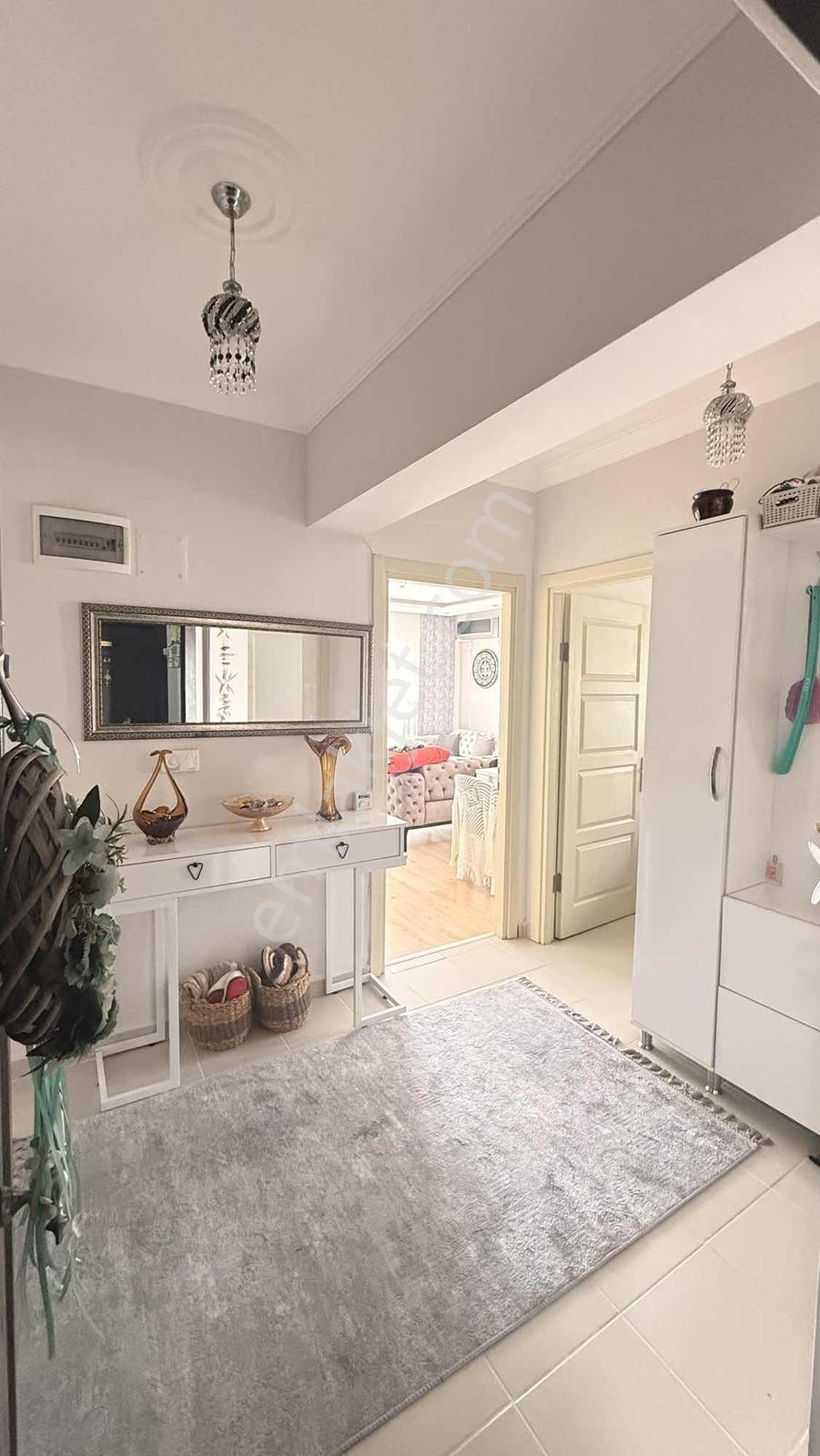 Çanakkale Truva Caddesi Satılık Geniş 2+1 — fotoğraf 9