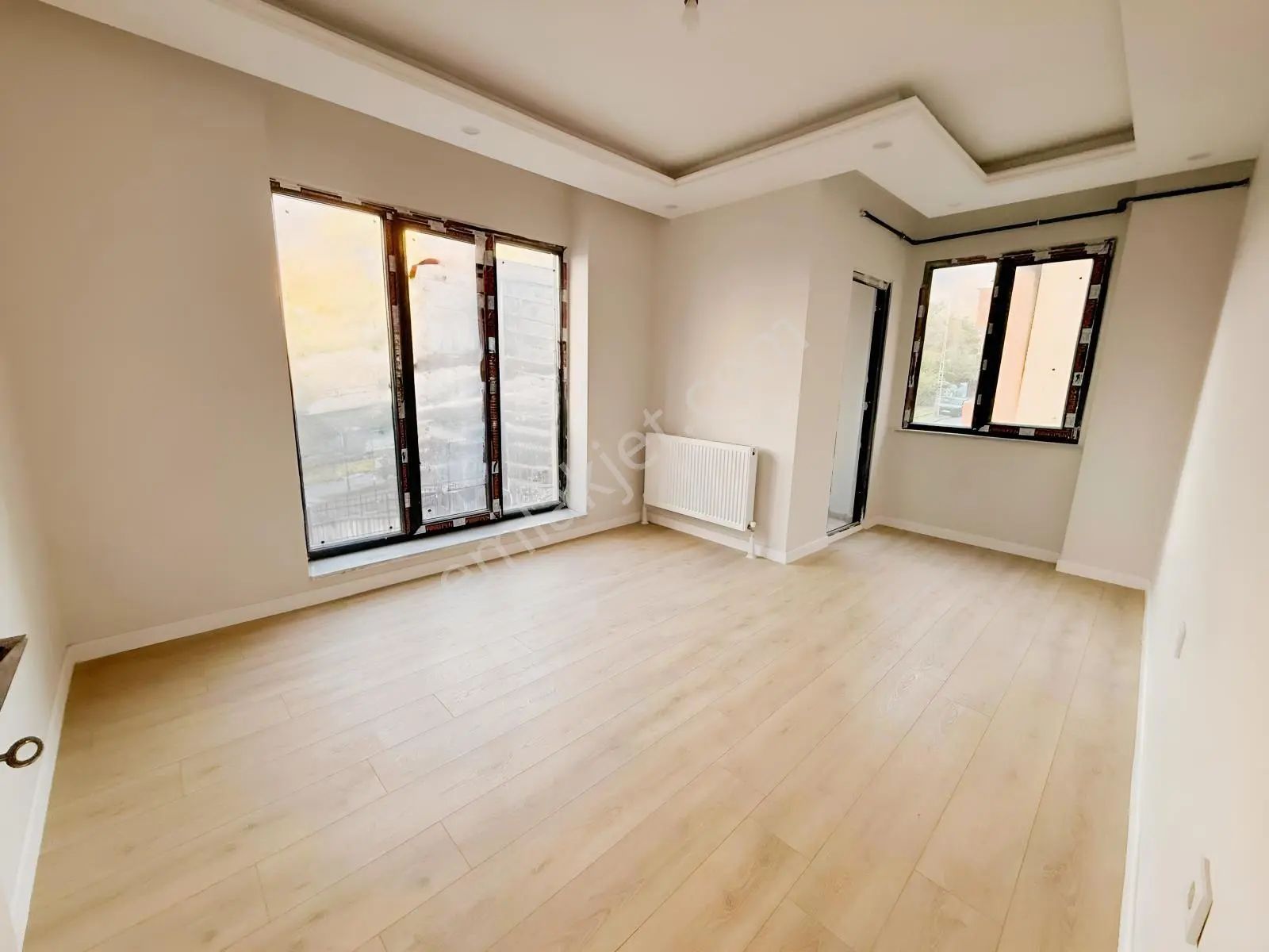 Aslı Emlak Tan Gazi Mah Satılık Sıfır Ara Kat Daire — fotoğraf 3