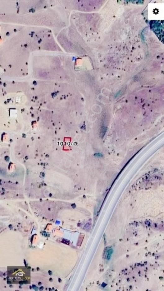 İstasyon Mahallesinde Satılık 378 M2 Arsa — fotoğraf 4