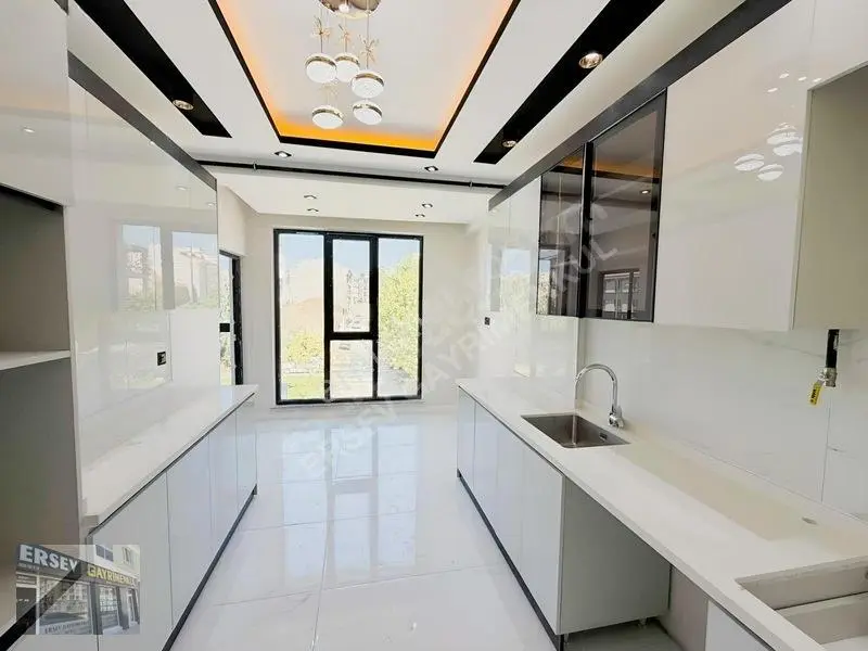 Ersev Gayrimenkulden 2+1 Site İçi Özelgarajlı — fotoğraf 9