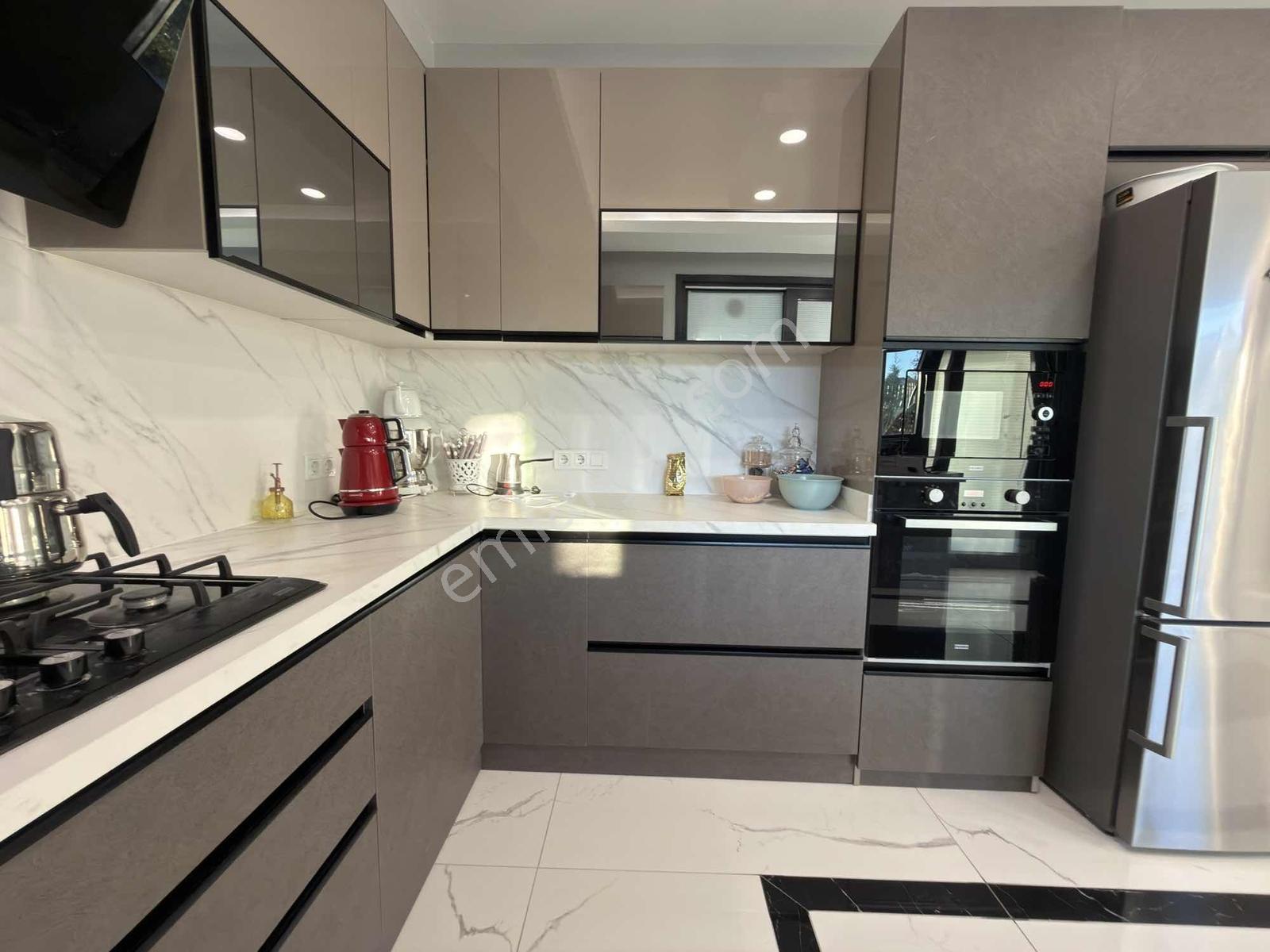Gölbaşı Bahçelievler'de 5+1 750m²arsalı Ultralüx Satılık Villa — fotoğraf 9