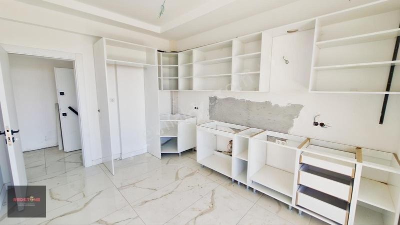 Önerlerde Göl Manzaralı Önü21 Dönüm Park Alanı Satılık 3+1 Daire — fotoğraf 22