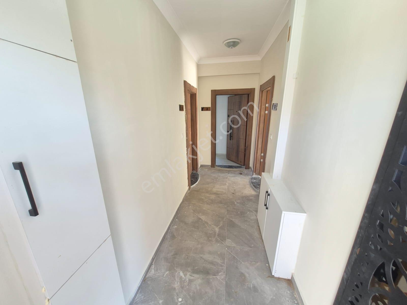 Huzur'dan Sahilde Site İçinde Bahçeli 1+1 Villa Konforunda Daire — fotoğraf 4