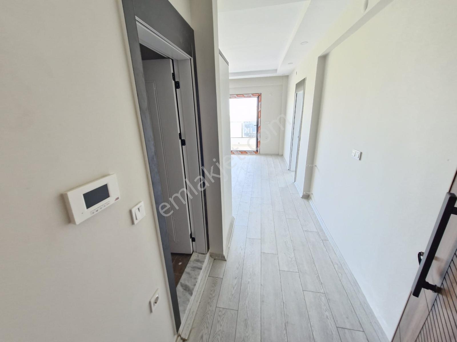 Huzur'dan Sahilde Site İçinde Bahçeli 1+1 Villa Konforunda Daire — fotoğraf 5