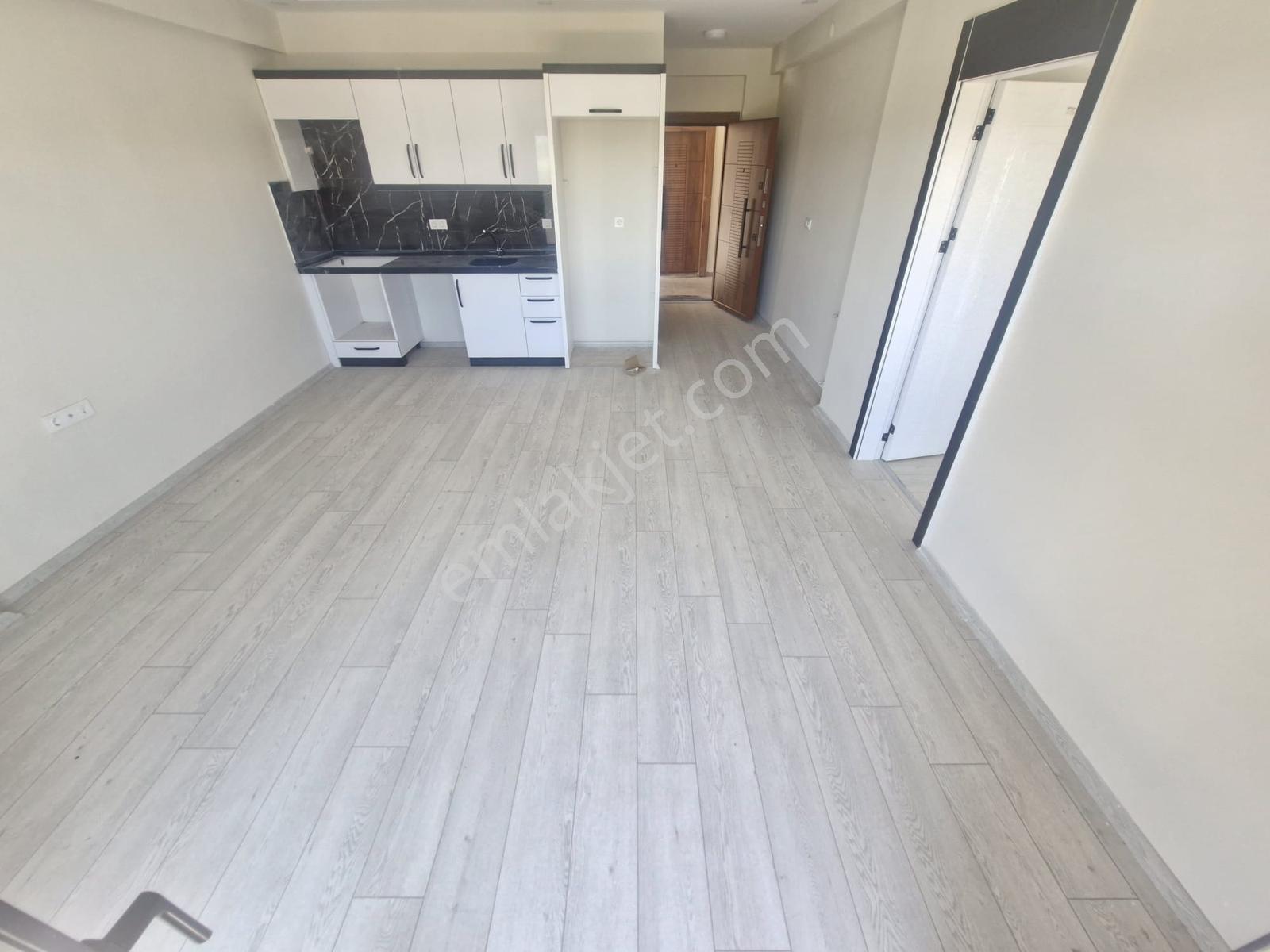 Huzur'dan Sahilde Site İçinde Bahçeli 1+1 Villa Konforunda Daire — fotoğraf 11