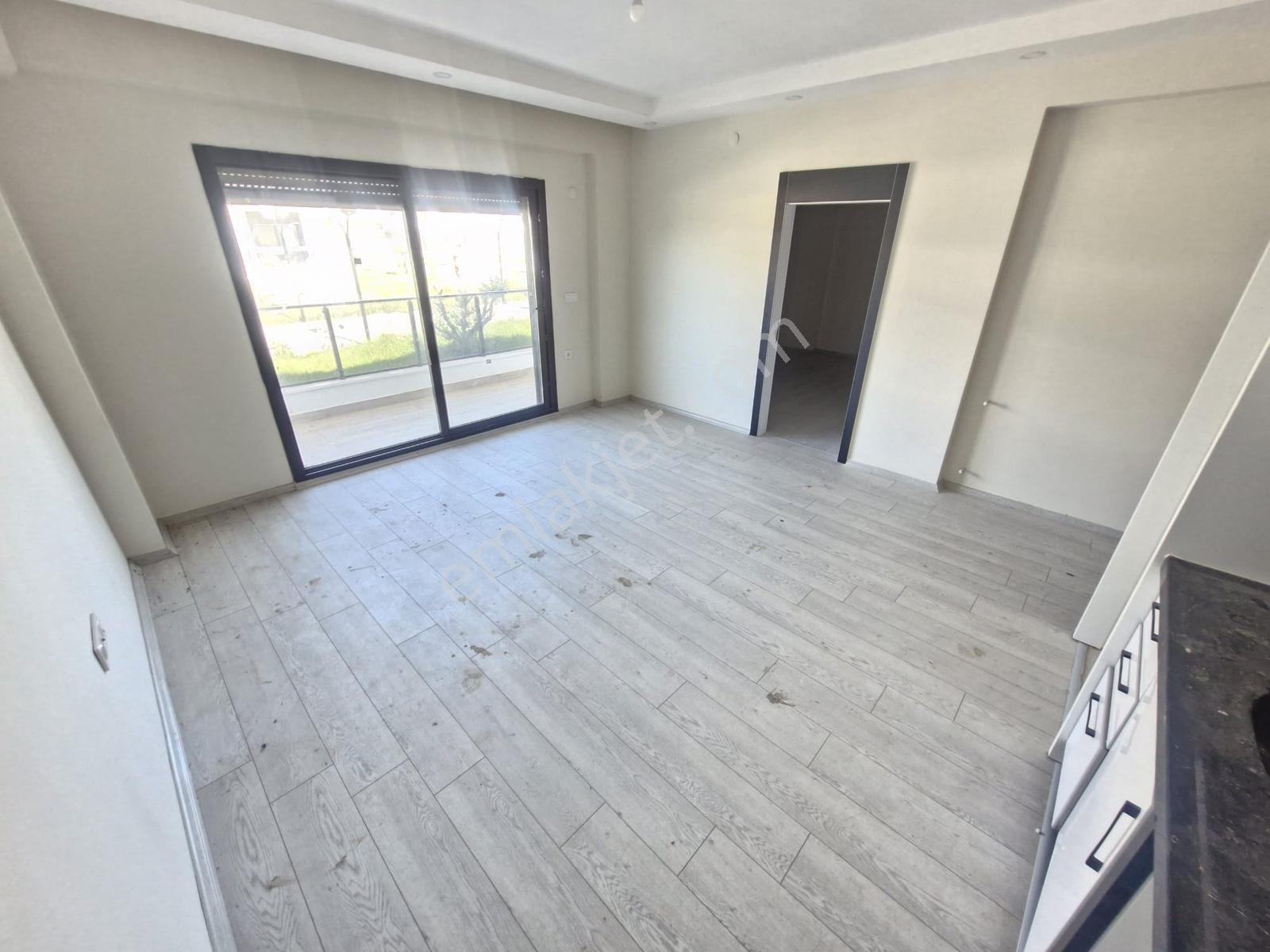 Huzur'dan Sahilde Site İçinde Bahçeli 1+1 Villa Konforunda Daire — fotoğraf 13