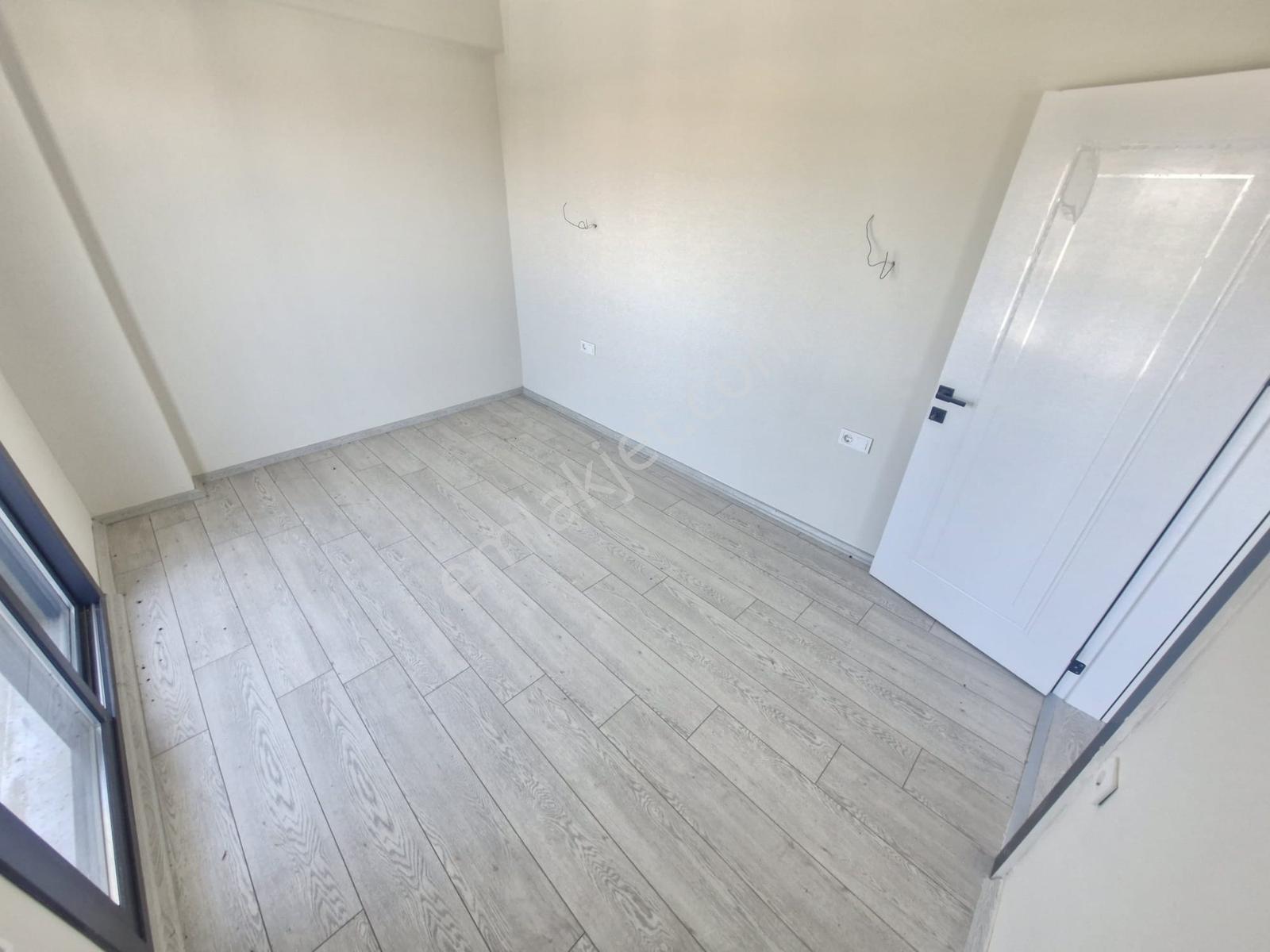 Huzur'dan Sahilde Site İçinde Bahçeli 1+1 Villa Konforunda Daire — fotoğraf 16