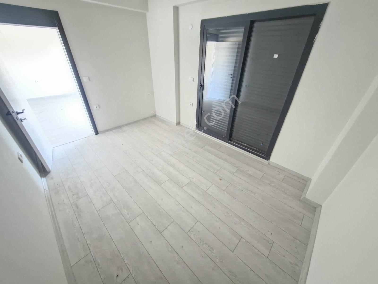 Huzur'dan Sahilde Site İçinde Bahçeli 1+1 Villa Konforunda Daire — fotoğraf 19