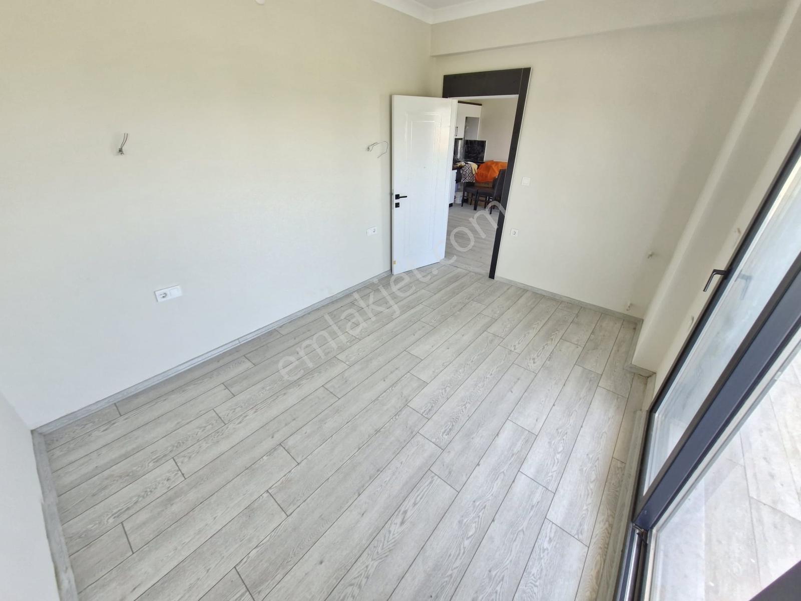 Huzur'dan Sahilde Site İçinde Bahçeli 1+1 Villa Konforunda Daire — fotoğraf 27