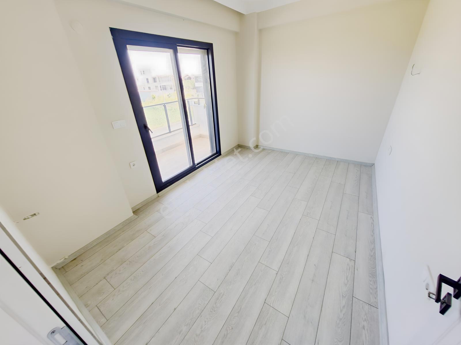 Huzur'dan Sahilde Site İçinde Bahçeli 1+1 Villa Konforunda Daire — fotoğraf 28