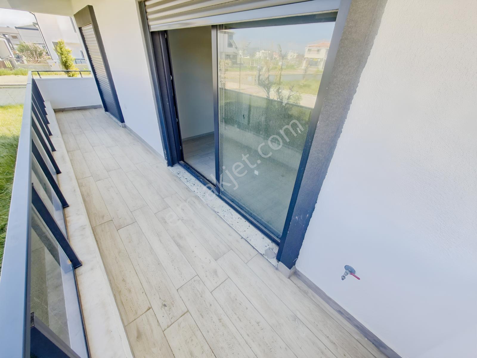 Huzur'dan Sahilde Site İçinde Bahçeli 1+1 Villa Konforunda Daire — fotoğraf 30