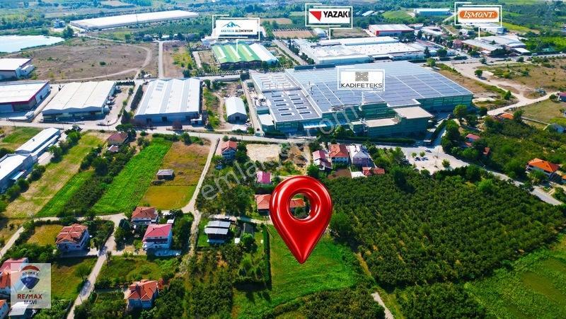 Re/Max Mustafa Öz 800M² Akyazı Kuzulukta Villa İmarlı Arsa