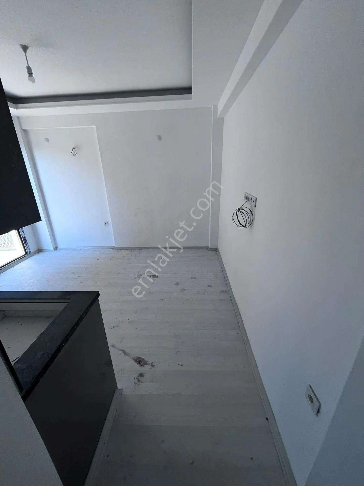 Stop’tan Karagedik’te Ortak Havuzlu Satılık Modern 1+1 Daire — fotoğraf 4