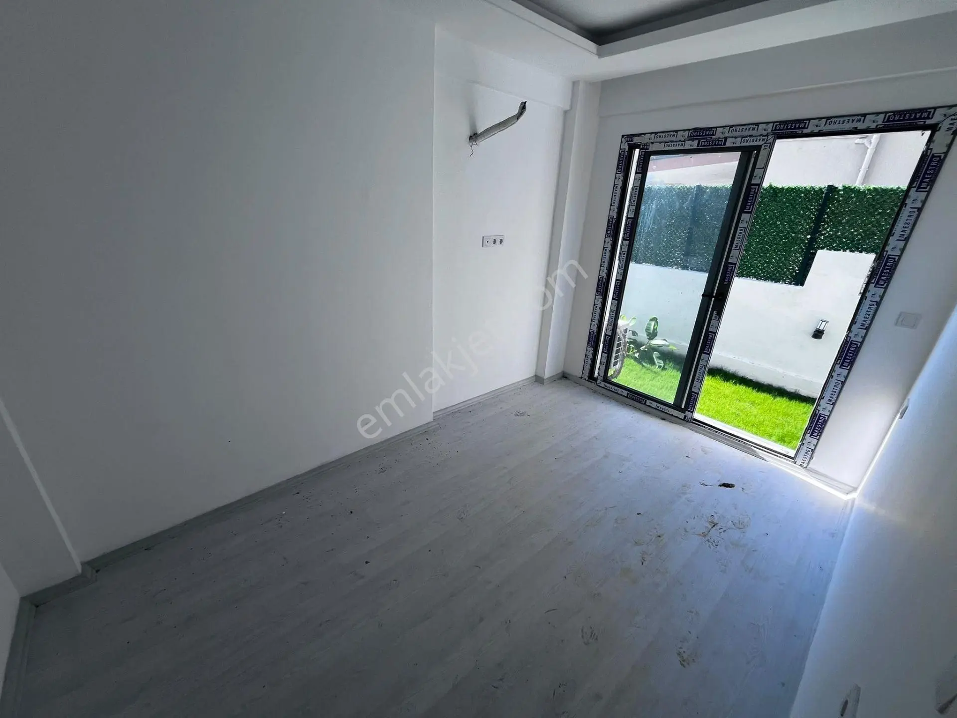 Stop’tan Karagedik’te Ortak Havuzlu Satılık Modern 1+1 Daire — fotoğraf 6