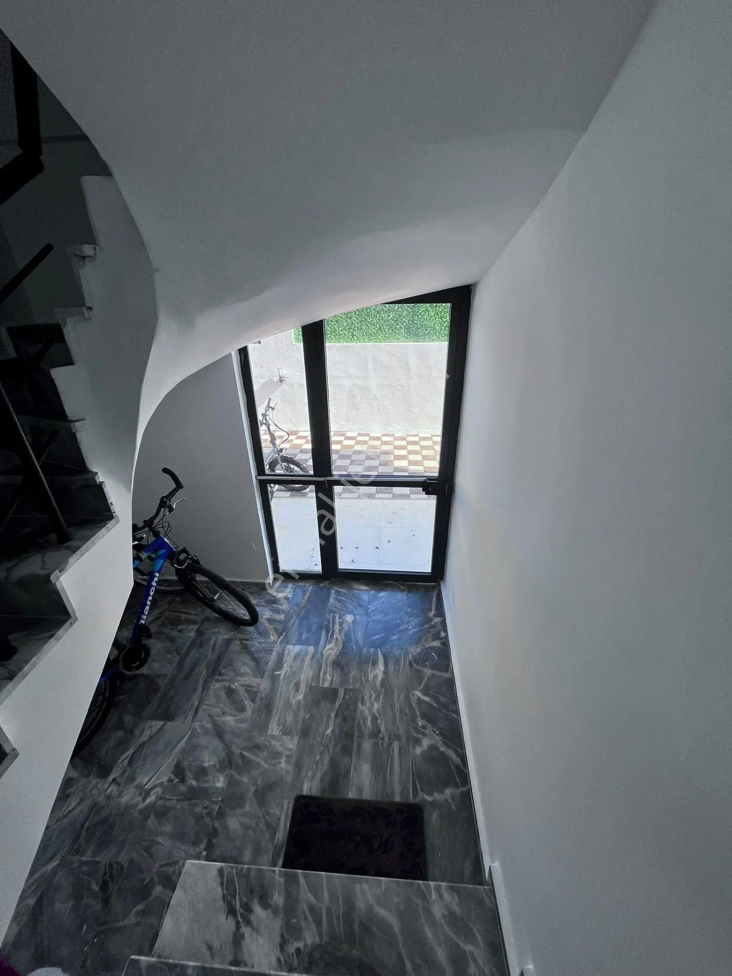 Stop’tan Karagedik’te Ortak Havuzlu Satılık Modern 1+1 Daire — fotoğraf 14