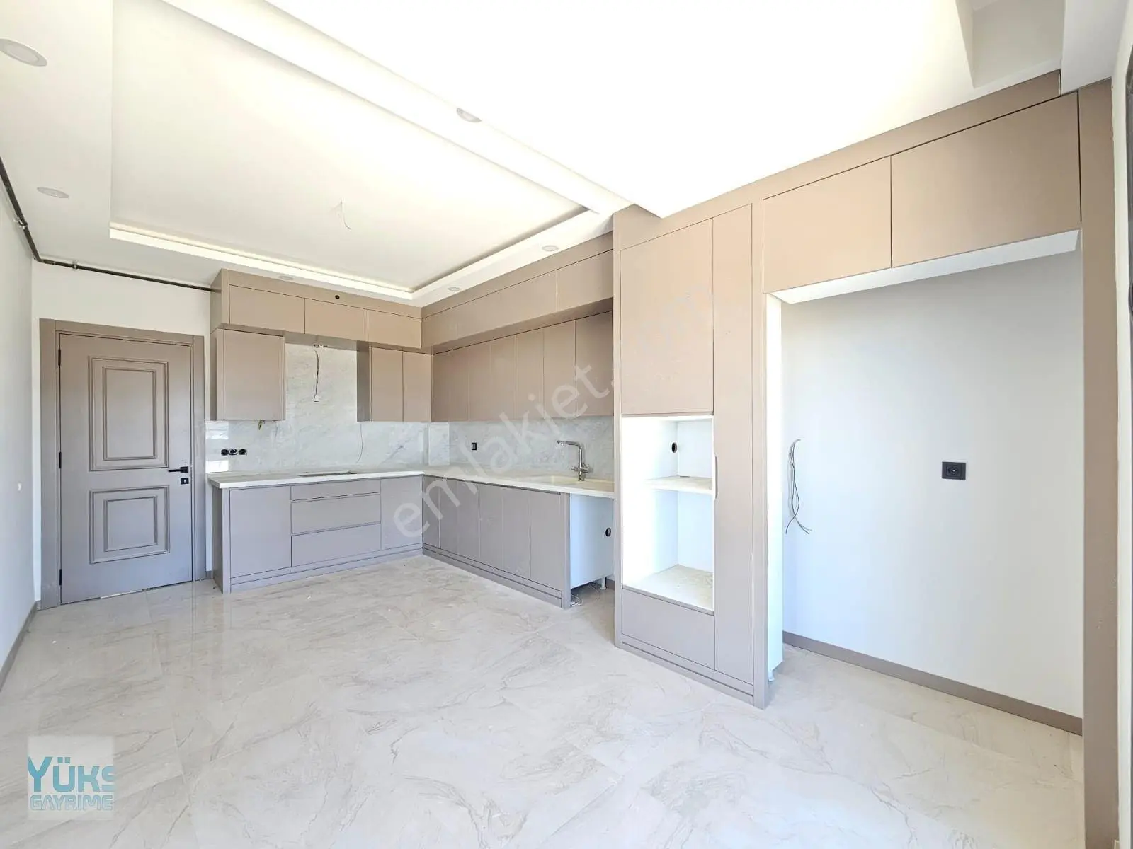 Denizli Karahasanlı Da 3+1 190 M2 Havuzlu Site İçinde Konsept Akıllı Ev Sistemli Lüks Daire — fotoğraf 32
